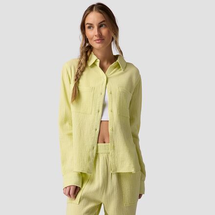 (取寄) バックカントリー レディース コットン ガーゼ ロング-スローブ ボタンダウン - ウィメンズ Backcountry women Cotton Gauze Long-Sleeve Button-Down - Women's Luminary｜ジェットラグ店