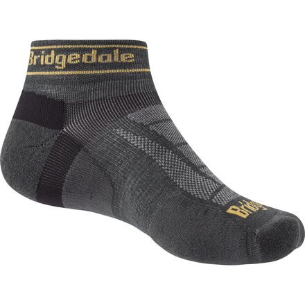 (取寄) ブリッジデール トレイル ラン ウルトラライト T2 メリノ パフォーマンス アンクル ソック Bridgedale Trail Run Ultralight T2 Merino Performance Ankle Sock Gunmetal