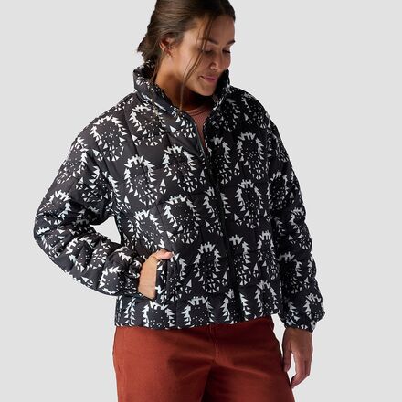 (取寄) ストイック レディース プリンテッド キルテッド パファー - ウィメンズ Stoic women Printed Quilted Puffer - Women's Midnight Navy Nordic Print|ジェットラグ店