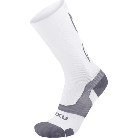 (取寄) ツータイムズユー ベクター ライト クッション クルー ソック 2XU Vectr Light Cushion Crew Sock White/Grey｜ジェットラグ店