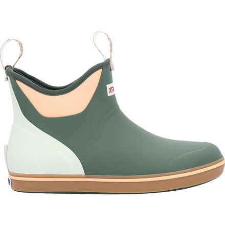 Allbirds(オールバーズ) スニーカー 売りわたす バス発着場 | ブランド名シューズ