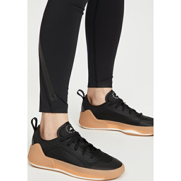 5 Off 取寄 アディダス バイ ステラ マッカートニー レディース エーエスエムシー トレイノ スニーカー Adidas By Stella Mccartney Women S Asmc Treino Sneakers Cblack Cblack Owhite 送料無料 スニーカー