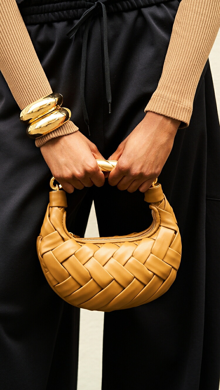 (取寄) ジェイダブリュー ペイ オーラ フォー レザー ウィーブ ハンドバッグ JW PEI Orla Faux Leather Weave Handbag brown
