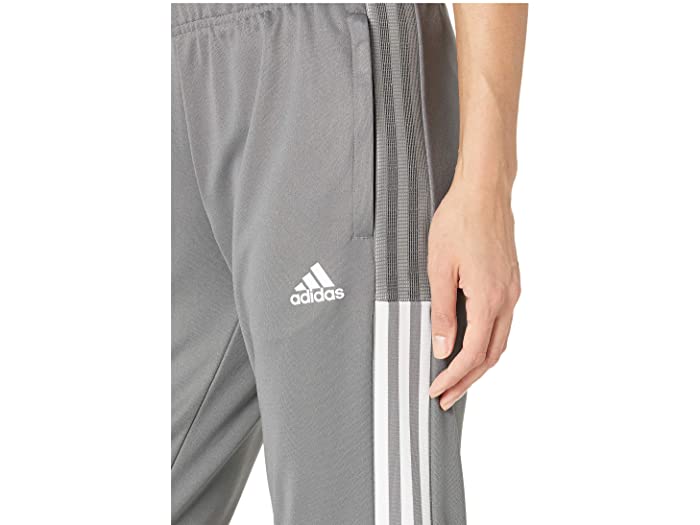 取寄 アディダス レディース ティロ 21 トラック パンツ Adidas Women S Tiro 21 Track Pants Team Grey Salon Raquet De