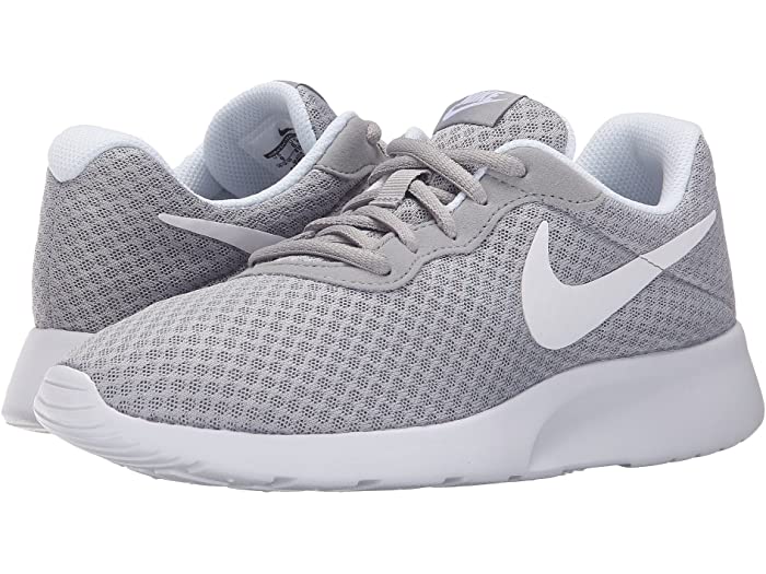 取寄 ナイキ タンジュン Nike Tanjun Wolf Grey White Nike ナイキ レディース シューズ スニーカー 運動 商品名 主要号 モカション ビックサイズ モード 刀自 World Odyssey Com