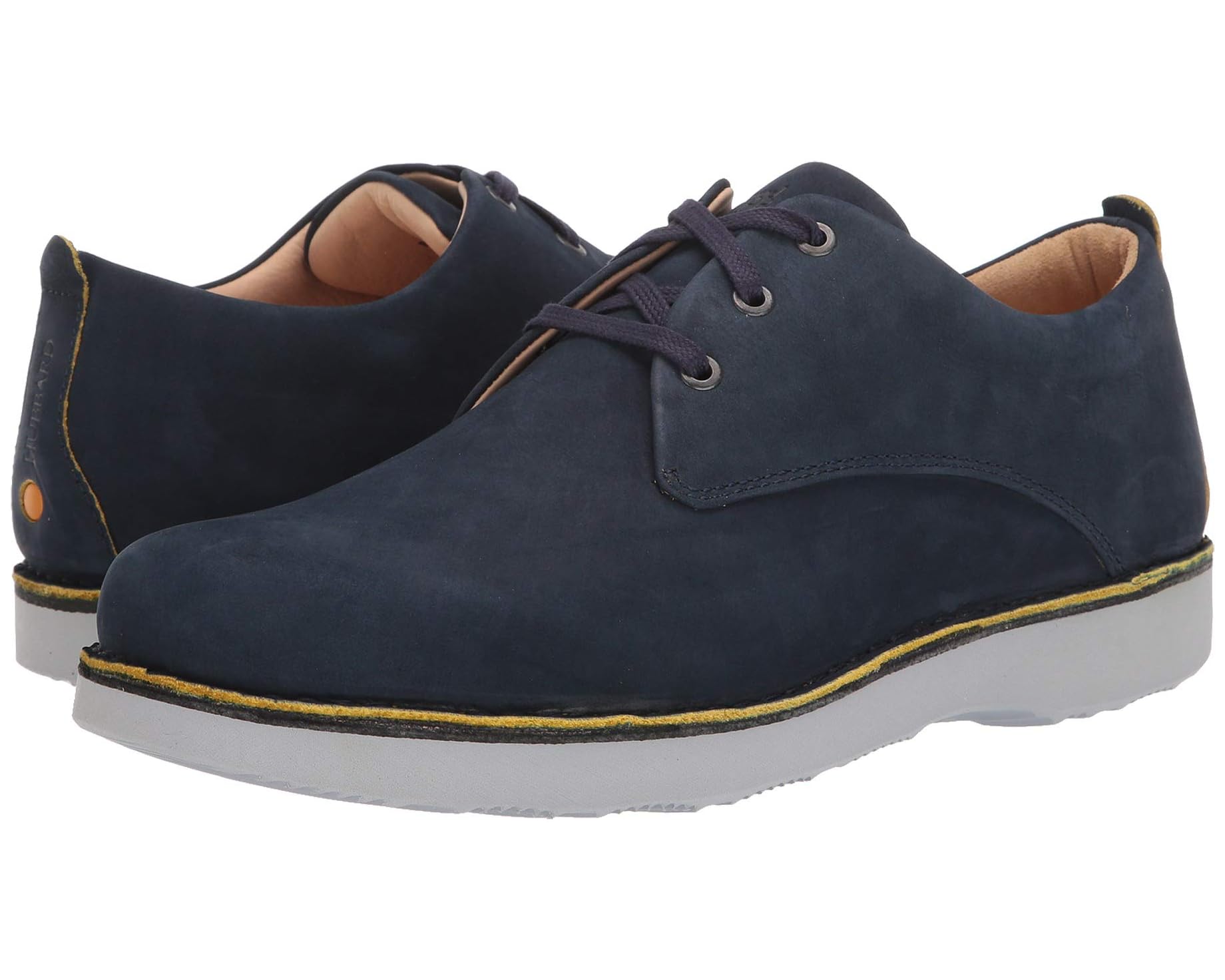 Allbirds(オールバーズ) スニーカー 売りわたす バス発着場 | ブランド名シューズ