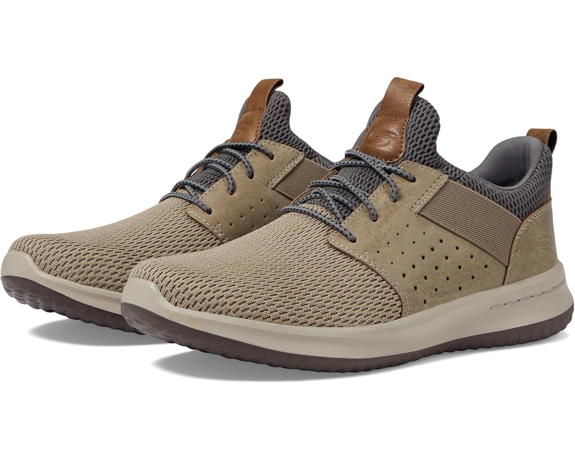 (取寄) スケッチャーズ メンズ クラシック フィット デルソン カンベン SKECHERS men Classic Fit Delson Camben Taupe|ジェットラグ店