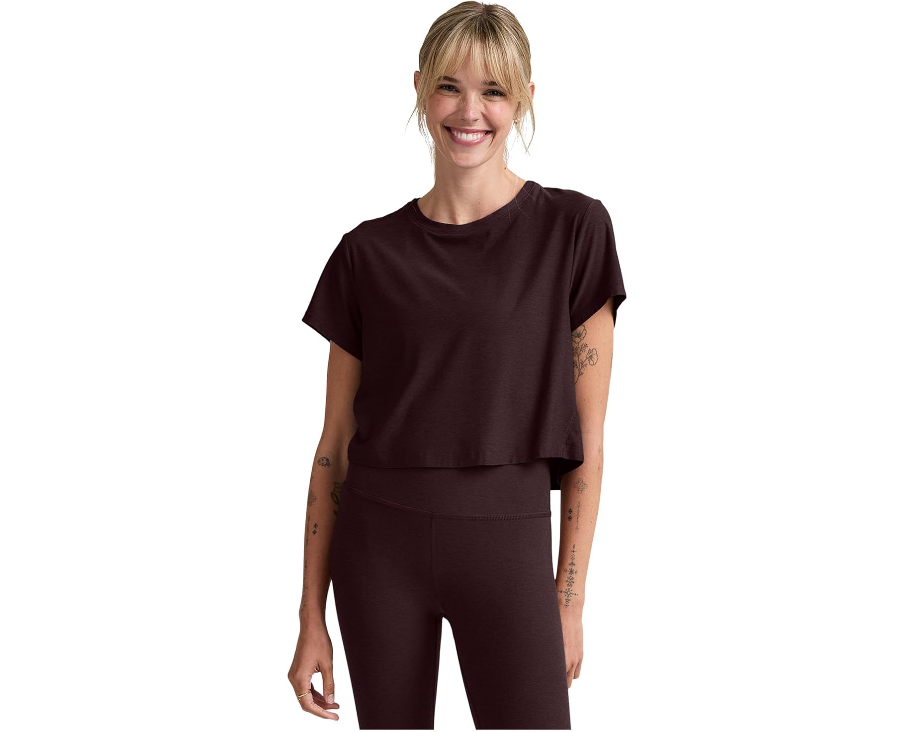 (取寄) ビヨンドヨガ レディース フェザーウェイト シュプリーム クロップド ティー Beyond Yoga women Featherweight Supreme Cropped Tee Dark Chocolate Heather｜ジェットラグ店