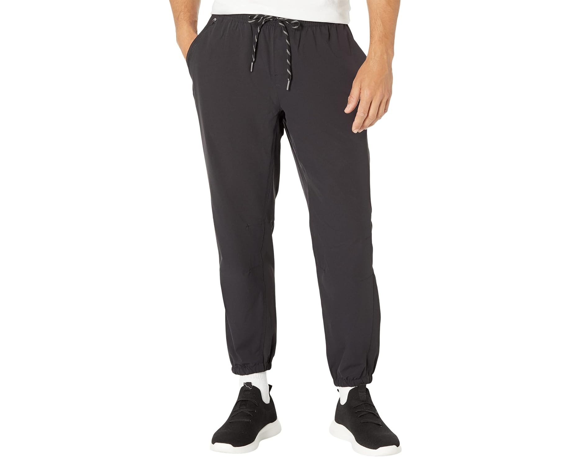 (取寄) エルエルビーン メンズ マルチスポーツ ジョガーズ L.L.Bean men 32" Multisport Joggers Classic Black｜ジェットラグ店