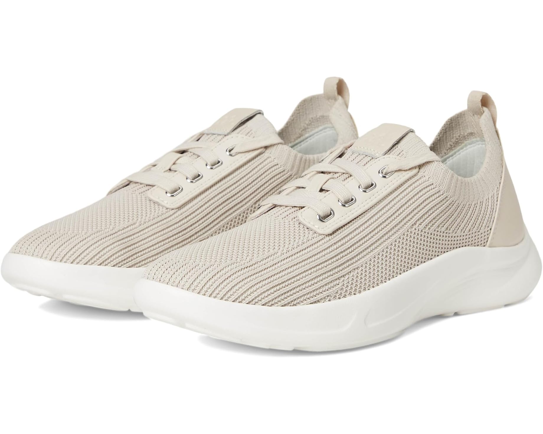 Allbirds(オールバーズ) スニーカー 売りわたす バス発着場 | ブランド名シューズ