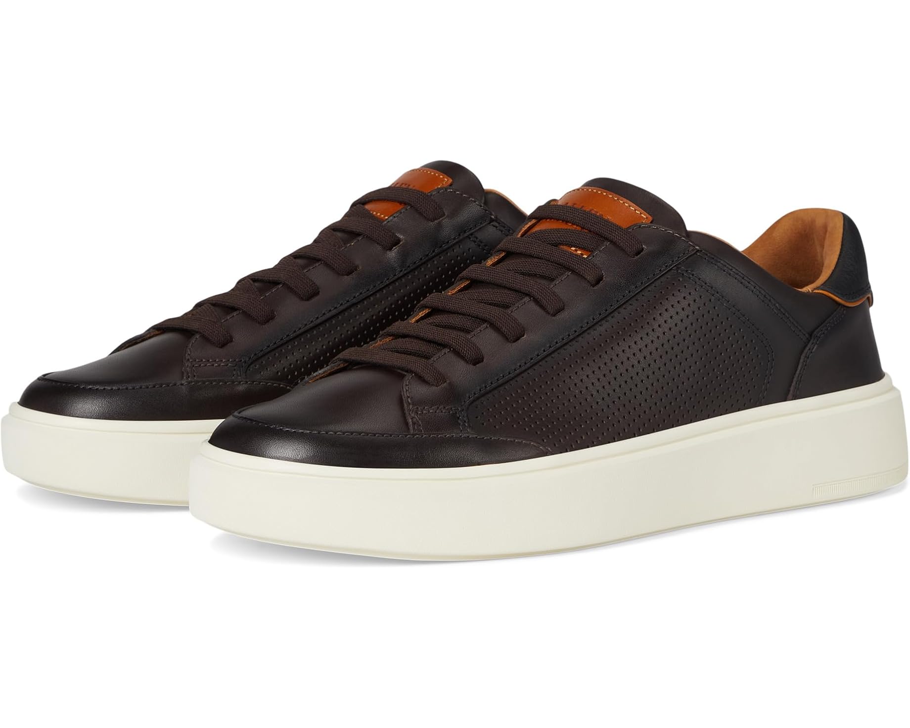 Allbirds(オールバーズ) スニーカー 売りわたす バス発着場 | ブランド名シューズ