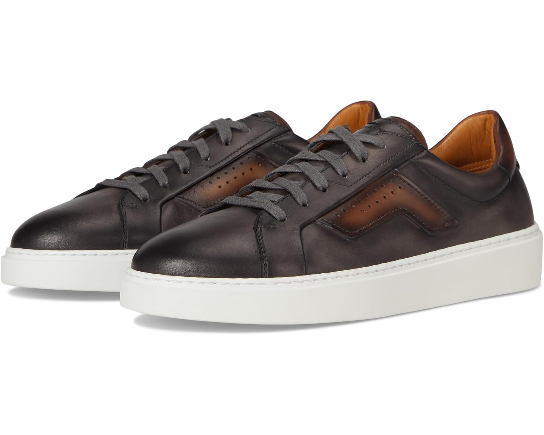 Allbirds(オールバーズ) スニーカー 売りわたす バス発着場 | ブランド名シューズ