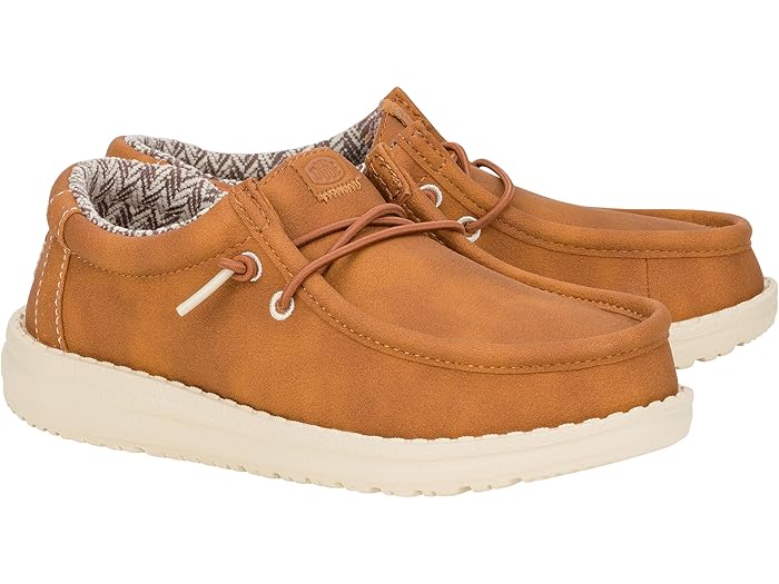 (取寄) ヘイデュードキッズ ボーイズ ウォーリー クラシック (リトル キッド/ビッグ キッド) Hey Dude Kids boys Wally Classic (Little Kid/Big Kid) Tan 19,890円