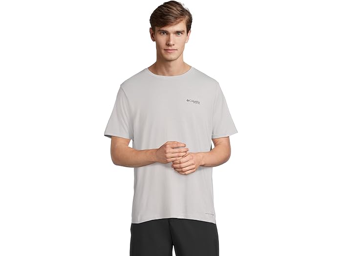 (取寄) コロンビア メンズ パフォーマンス フィッシング ギア フィッシュ フロッグ リ ショート スリーブ Columbia men PFG Fish Flag II Short Sleeve Cool Grey/Black Gradient