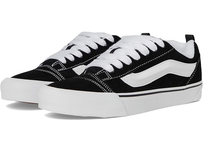 (取寄) バンズ クヌ スクール Vans Knu Skool Black/True White 19,152円