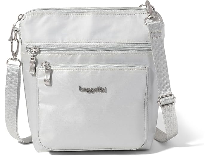 (取寄) バッガリーニ レディース モダン ポケット クロスボディ Baggallini women Modern Pocket Crossbody Silver Metallic