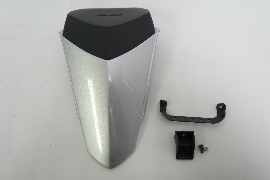 YZF-R6 r6 R6 2017- シングルシート カウル 銀 7,022円
