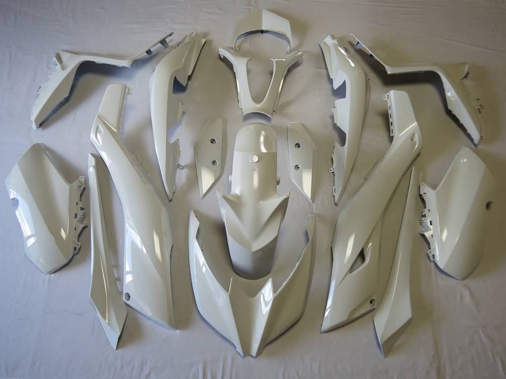 XMAX x-max xmax 2017-2022 外装カウル 16点セット 塗装済 白 B｜海展貿易shop