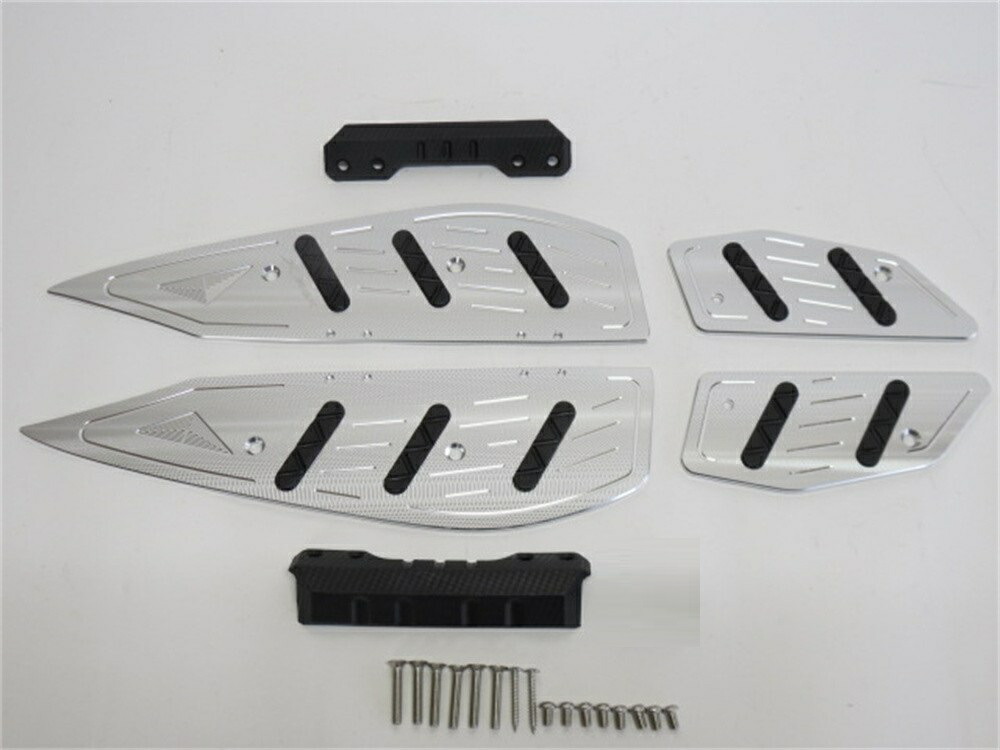 XMAX x-max 2023 以降 CNC アルミ ステップボード スリップ防止機能付き 銀