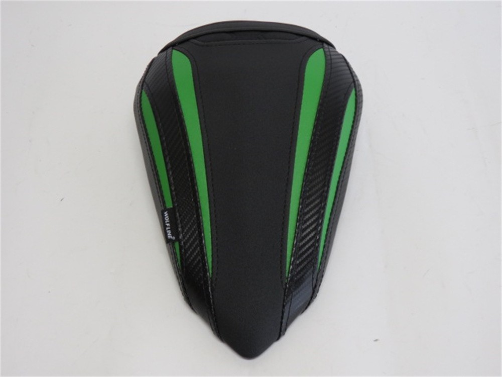 Ninja500 ニンジャ 500 2026以降 Z500 2026 以降 リアシート カスタム ハニカム 緑