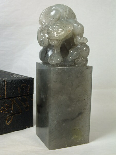 中国 田黄 獅子 印材 高4.2cm 中国 田黄 獅子 印材 高4.2cm