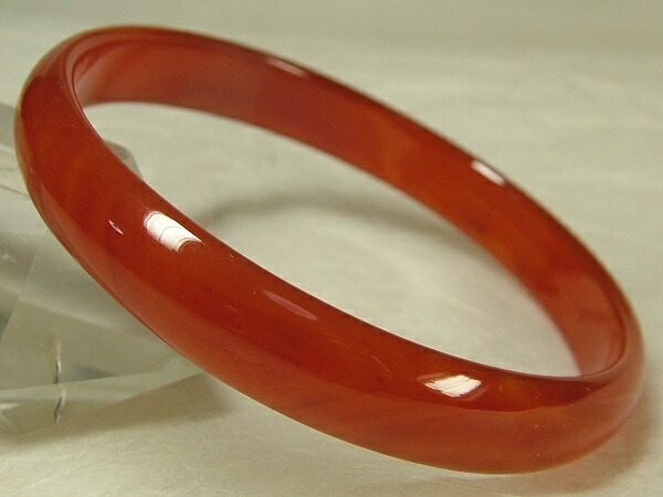 楽天市場】□龍香堂□☆白系瑪瑙（メノウ）バングル56mm（v75