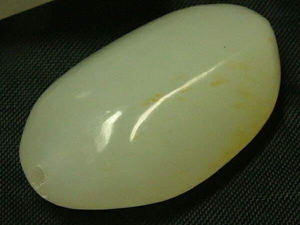 楽天市場】□龍香堂□☆和田白玉（ホータンはくぎょく）25mm玉