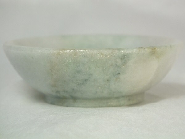 楽天市場】□龍香堂□☆A貨ミャンマー翡翠（ひすい）ぐい呑み（猪口