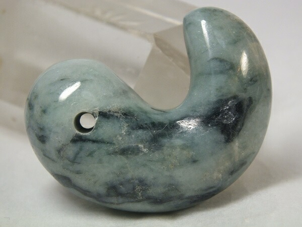 楽天市場】□龍香堂□☆「国石」糸魚川翡翠（ひすい）双体子持勾玉