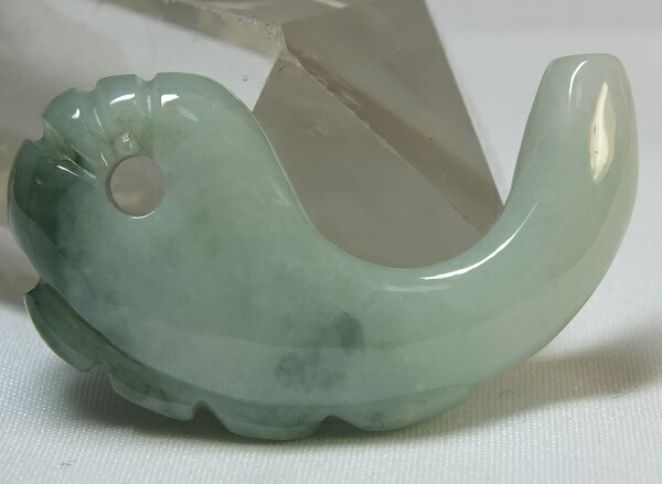 ■龍香堂■☆「国石」糸魚川翡翆（ひすい）勾玉４４粍（ｔ36）