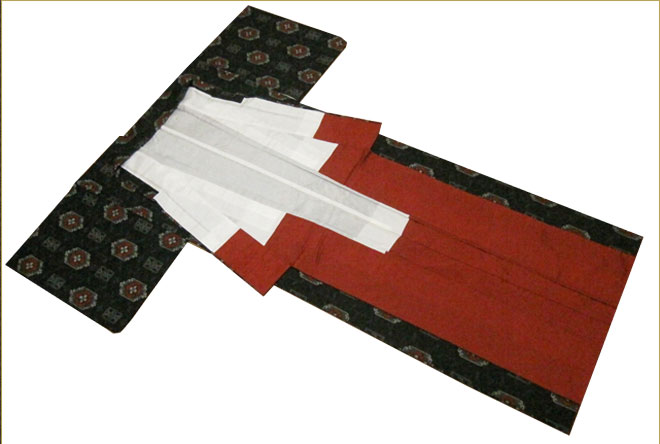 着物紬黒色正絹アンサンブルセット花柄リサイクル着物中古着物