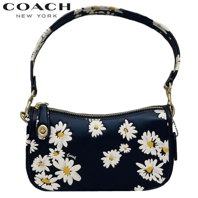 COACH 花柄刺繍 ショルダーバッグ COACH 花柄刺繍 ショルダーバッグ