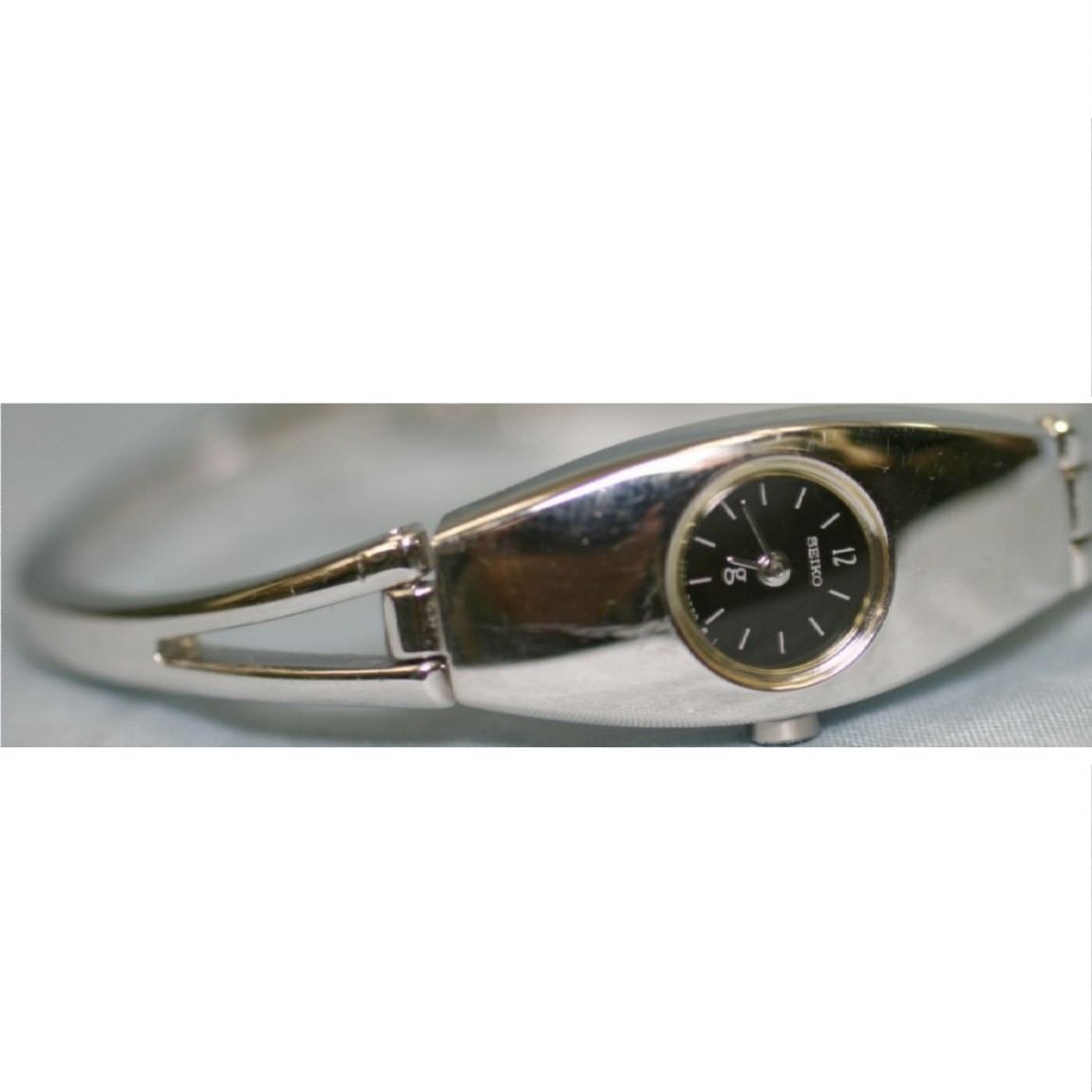 楽天市場】SEIKO【セイコー】2E20-753A 腕時計 レディース