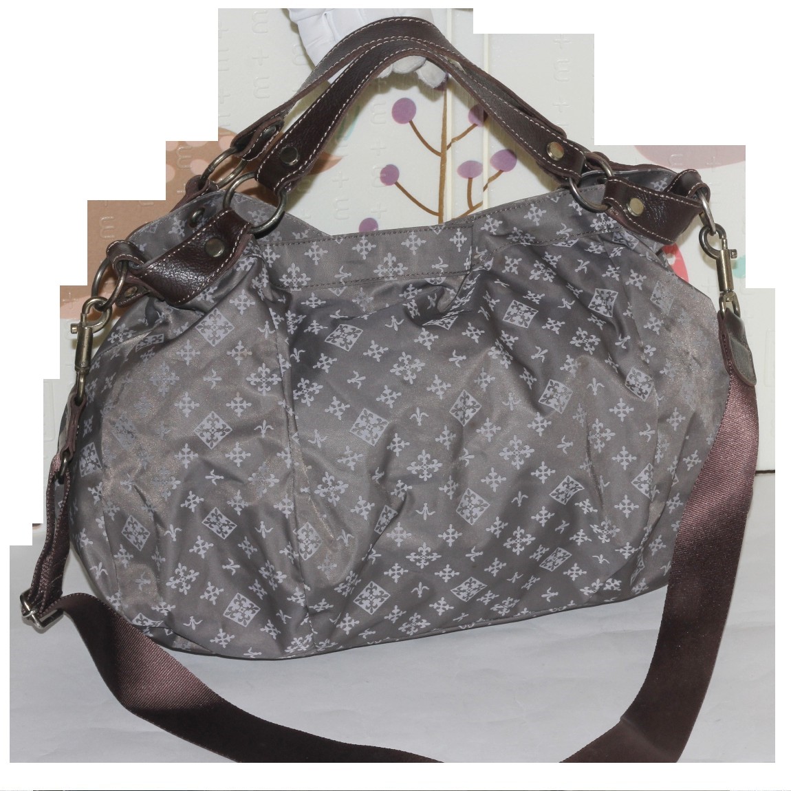 ろん　ラシット russet トラベルシリーズ ボディバッグ russet（ラシット）の「《トラベルシリーズ・軽量》ナイロン