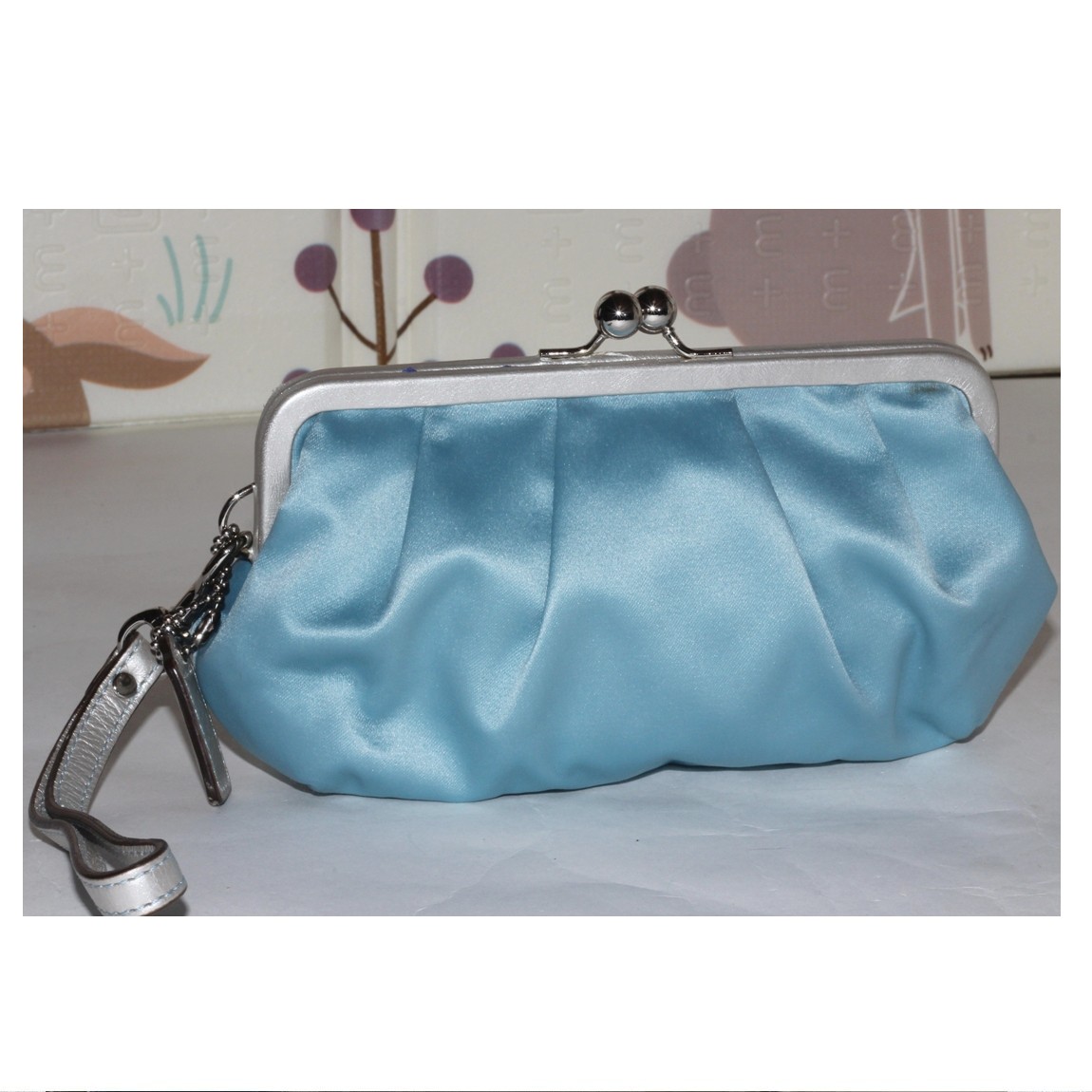 楽天市場】【バッグ】COACH コーチ ガマ口 がま口 ミニハンドバッグ