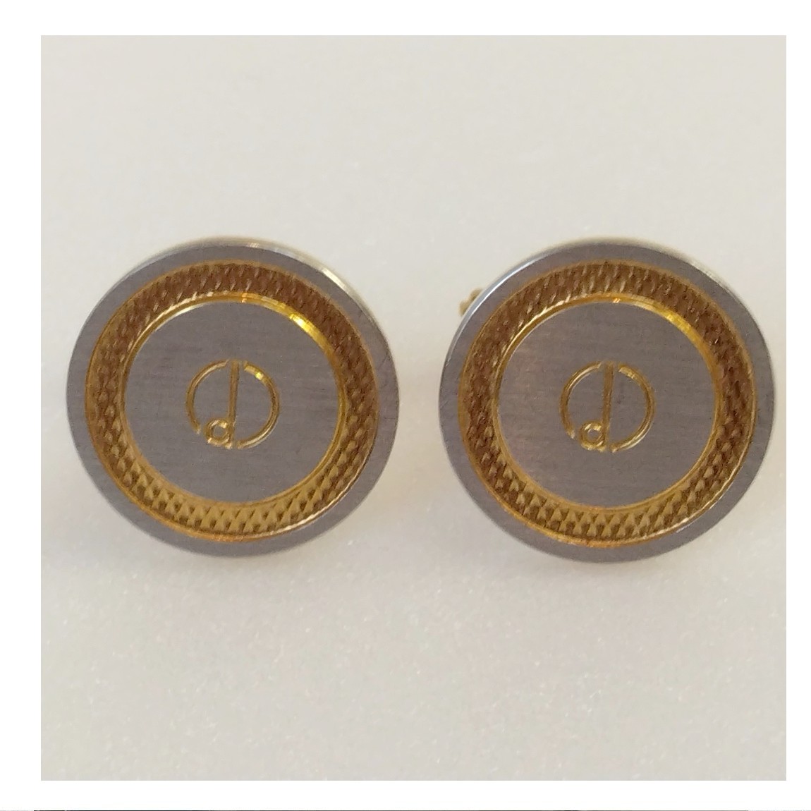 楽天市場】プラダ 紳士用 カフリンクス カフスボタン シルバー×黒 ロゴ