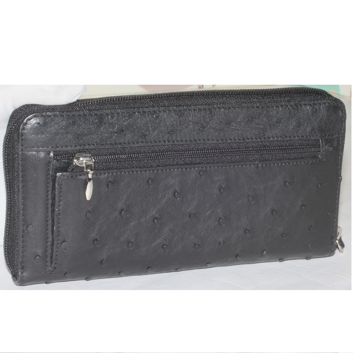 【中古】本物好いたらしい真っ黒い駝鳥原材料の成人男性用長紙入れ 大きさW19H10D2糎 〇C18-212-1 X-9