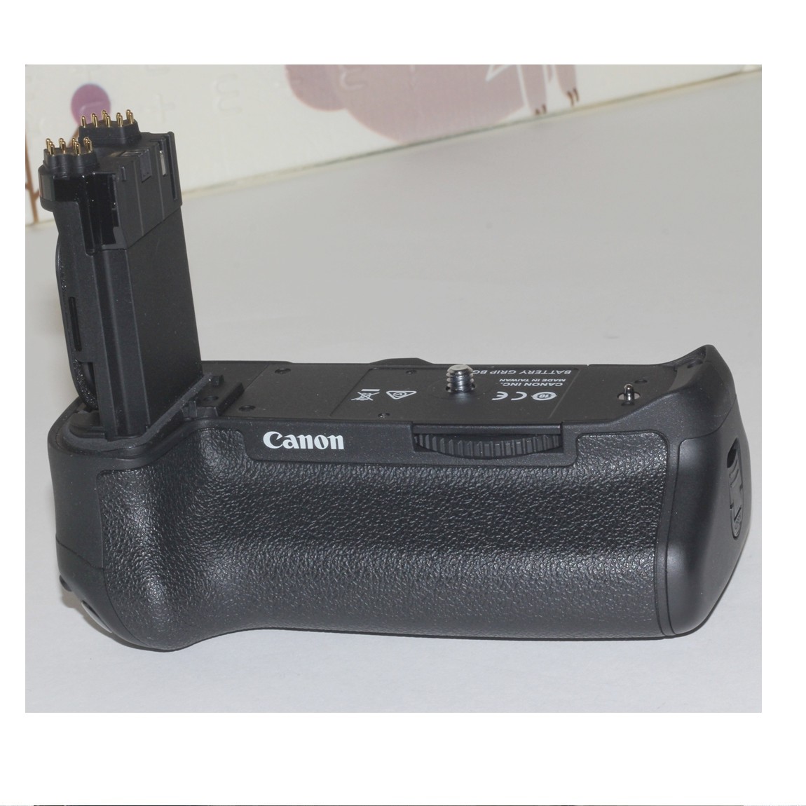 【中古】本物ほぼ新品加農砲のEOS7D目じるし2専用の蓄電池手持ち部分BG-E16 1ヶ月引き受ける付き添い人 〇F20-4-2