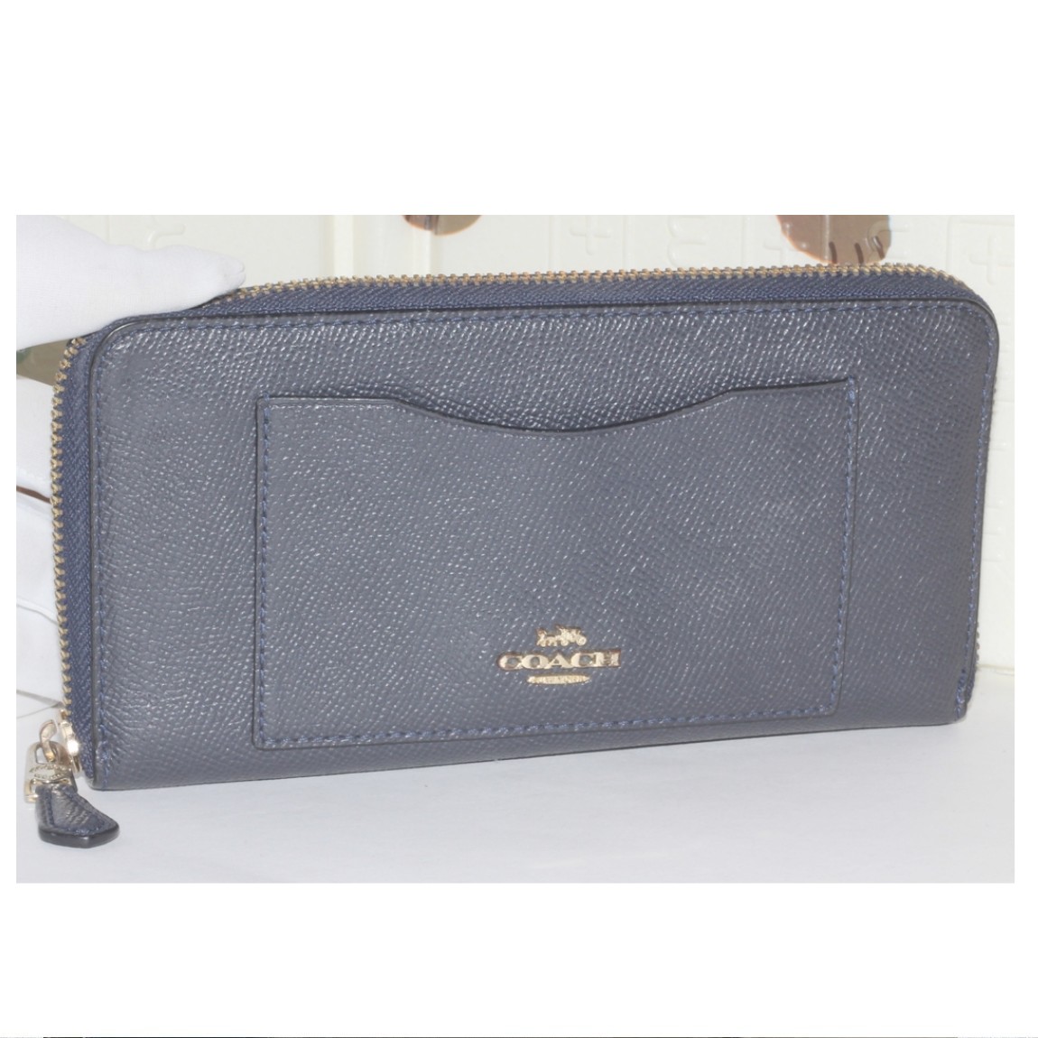 コーチ アコーディオンジップ 長財布 48463 カーキ 中古 COACH - コーチ アコーディオンジップ 長財布 48463 カーキ 中古の通販