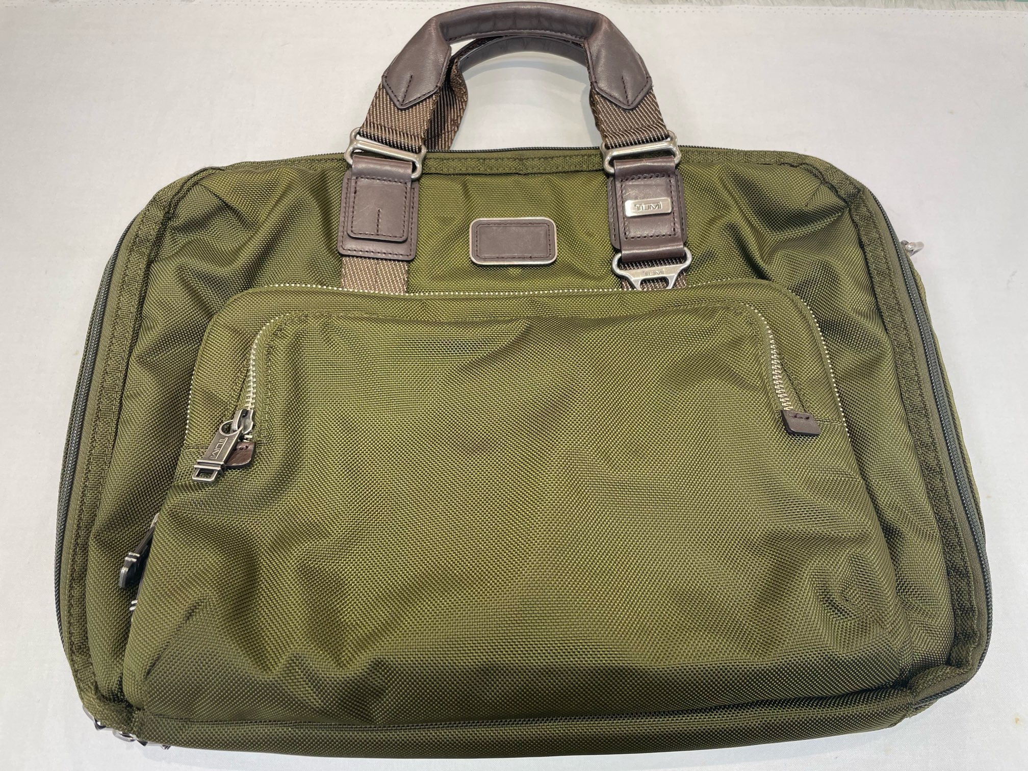 トゥミ TUMI アルファブラボー ユマ 22631 OLH 【中古】 【バッグ】 【送料無料】