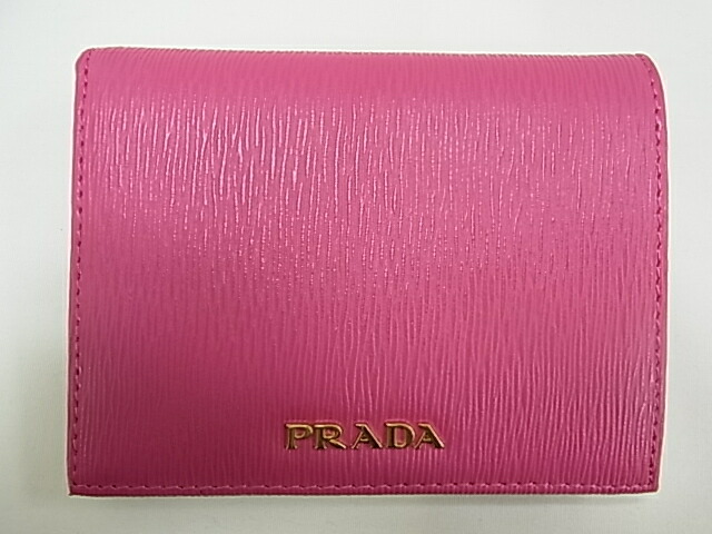 PRADA プラダ ローズピンク 二つ折り財布 PRADA プラダ 二つ折り財布 ピンク シルバー レザー レディース