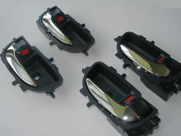 楽天市場】【トヨタ純正】 メッキインサイドドアハンドル [交換式