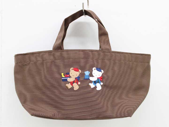 楽天市場】ファミリア エプロン 140-160cm(L) キッズ 女児 赤系【中古