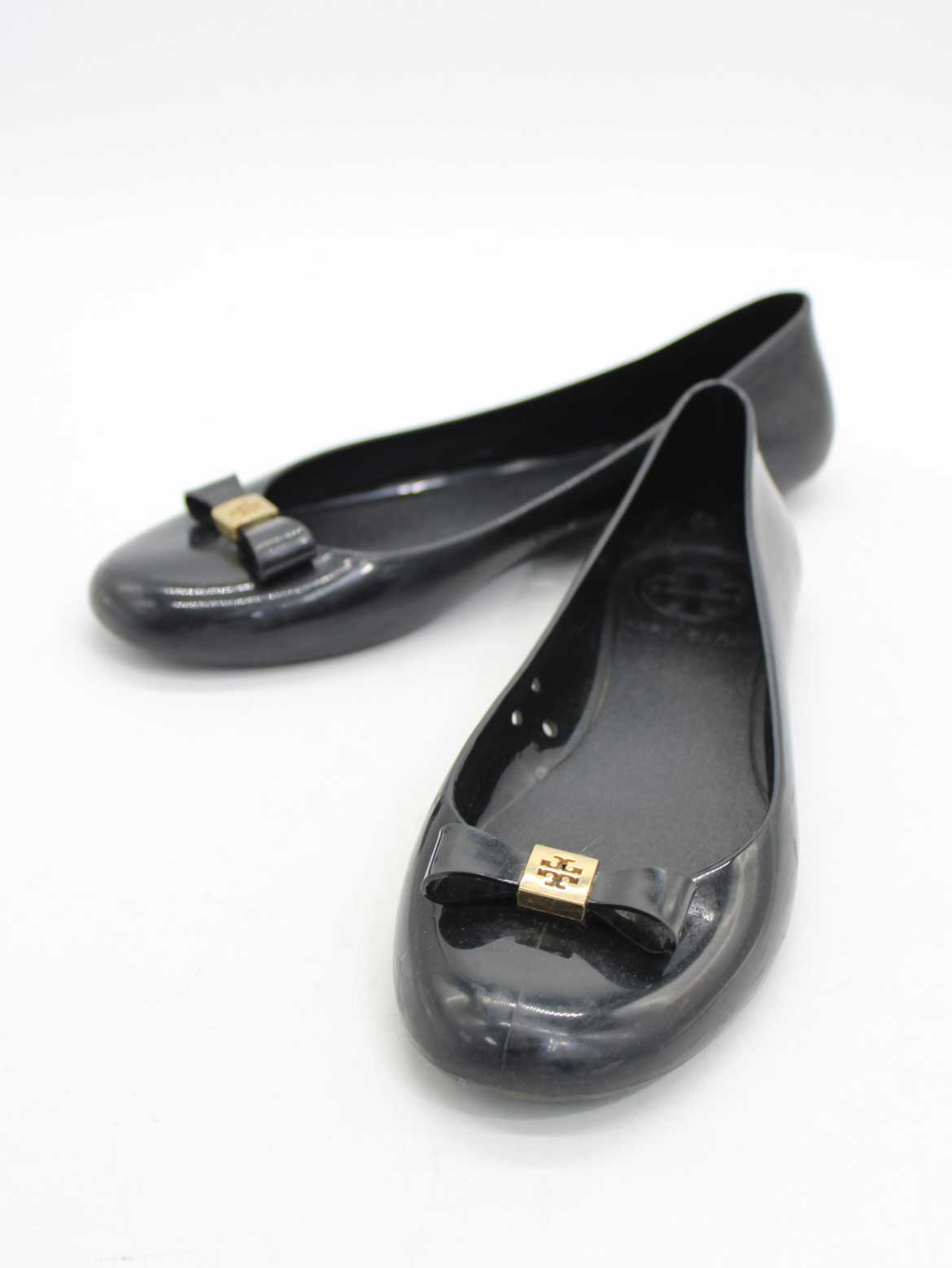 Tory Burch トリーバーチ　パンプス　ゴールドロゴ　23㎝　ブラック　黒 Tory Burch - 新品 トリーバーチ TORY BURCH パンプス ブリテン
