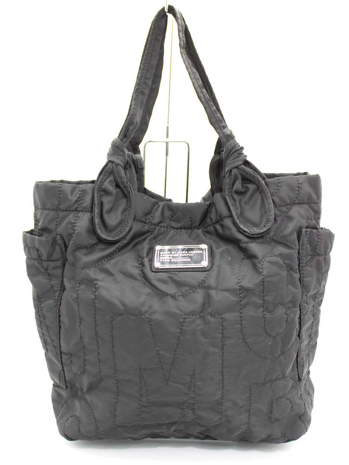 追跡有送料込【Marc Jacobs】キルトミディアム トート MARC JACOBS キルティング ナイロン トート ミディアムサイズ
