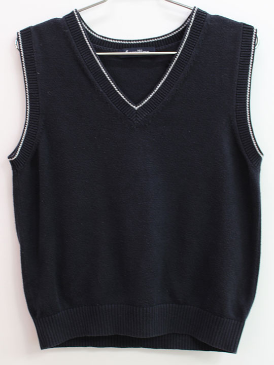 ファミリア　ニットベスト　90cm ファミリア ニットベスト 90cm キッズ 男児 濃紺新品 未使用品新