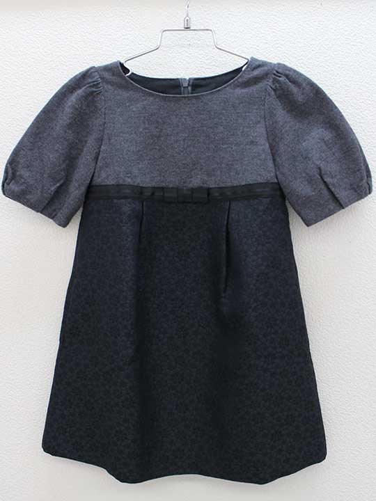倉庫 トッカ Tocca Bambini 110cm 半袖ワンピース チャコールグレー 黒 フォーマル 結婚式 冠婚葬祭