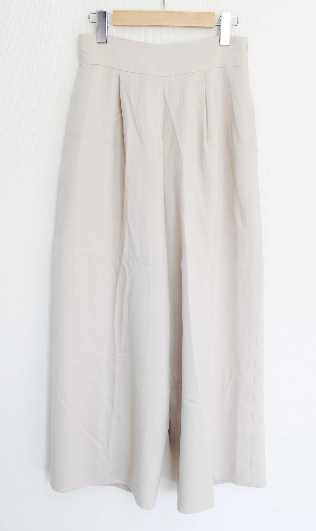【SALE】フォクシー PANTS ARREGGIO アルペジオパンツ レディース 38 ベージュ【中古】●｜セカンズ＆キッズセカンズ