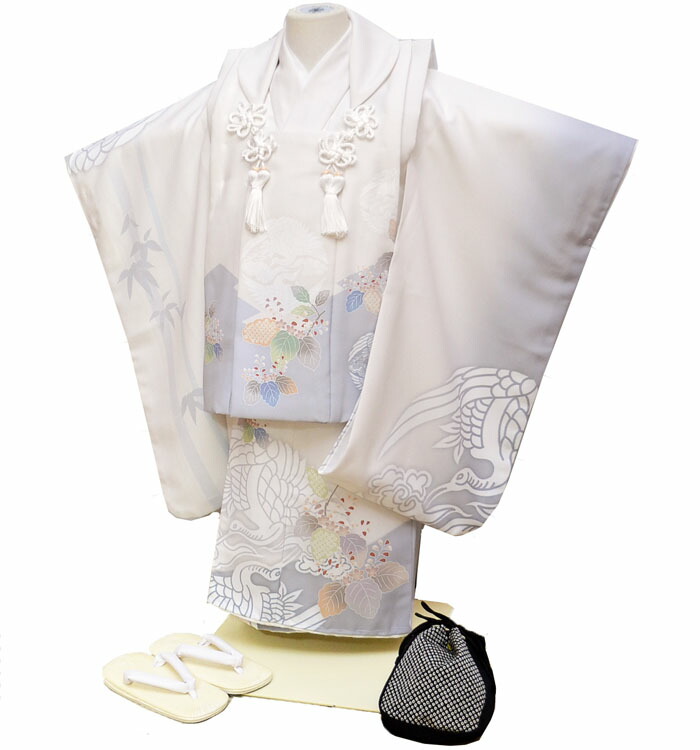 人気の白系♡七五三　3歳　男の子　セット　一式　兜 楽天市場】七五三 753 着物 3歳 男の子 被布セット 兜 矢絣柄 刺繍