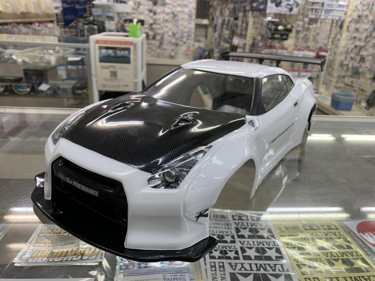 楽天市場】タミヤ 1/10 NISSAN GT-R(R35) 装済みボディ ブラック （SP 